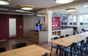 Bild Malerarbeiten innen – Referenz Ortho Team Bern – Garbani AG